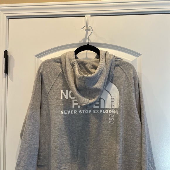 The North Face Light Gray Hoodie Size XL New Mens or Women - Picture 6 of 7